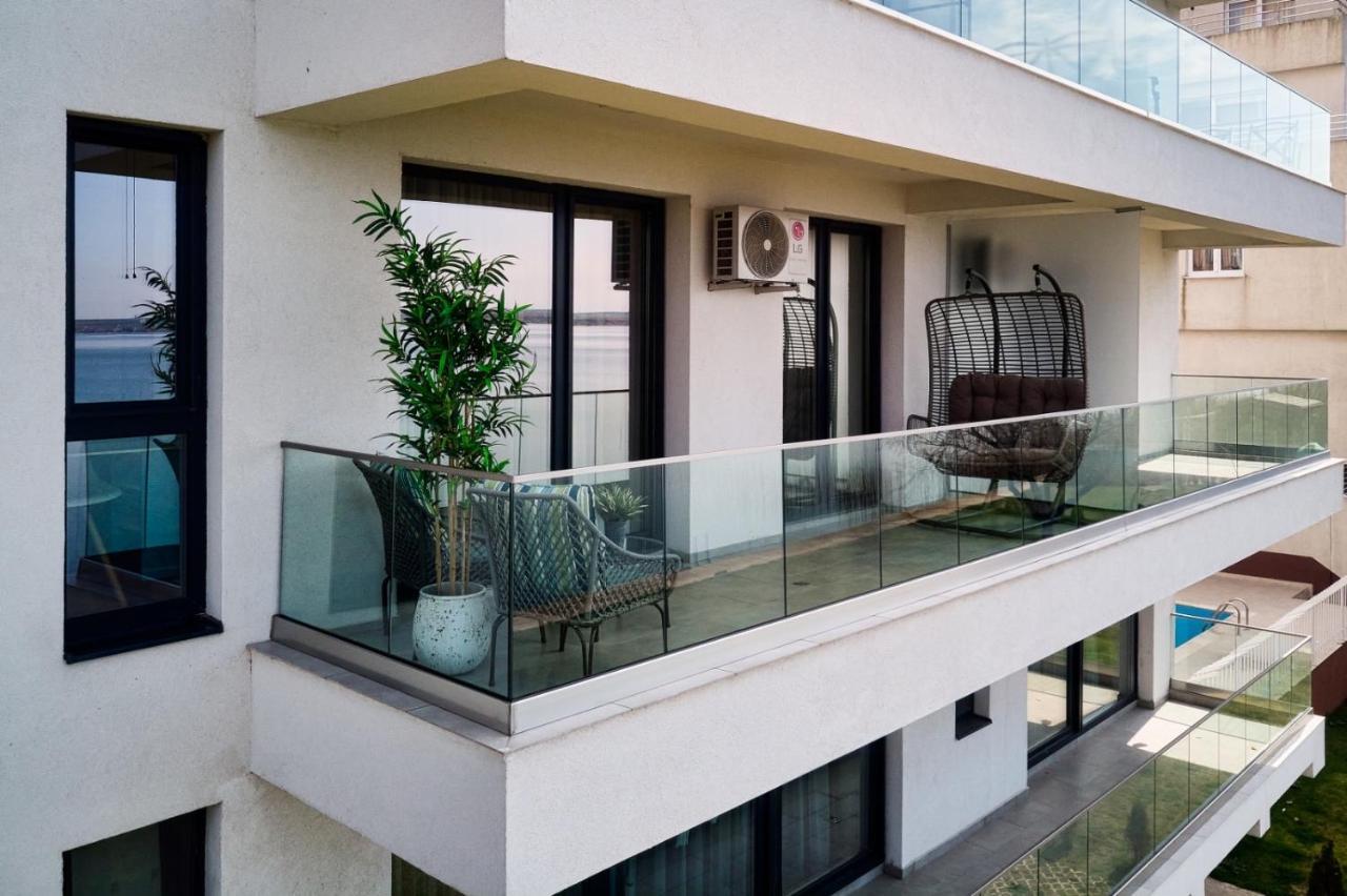 Riva Lake Boutique Mamaia Exterior foto